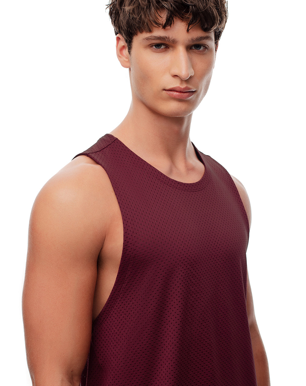 Camiseta regular fit vinotinto