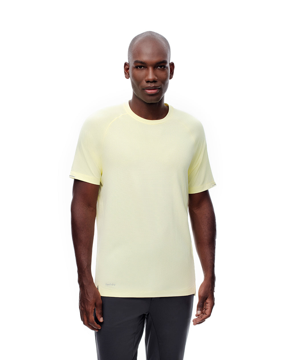 Camiseta deportiva control humedad amarilla hombre
