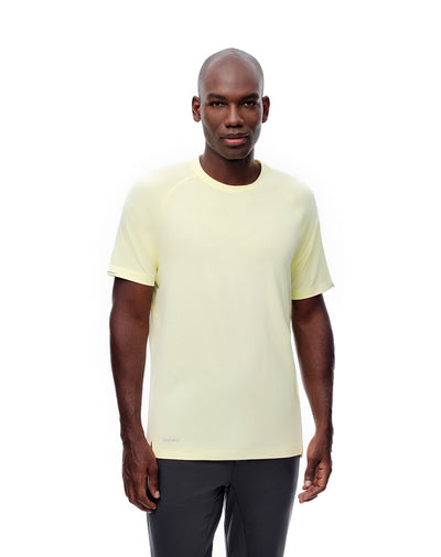 Camiseta deportiva control humedad amarilla hombre