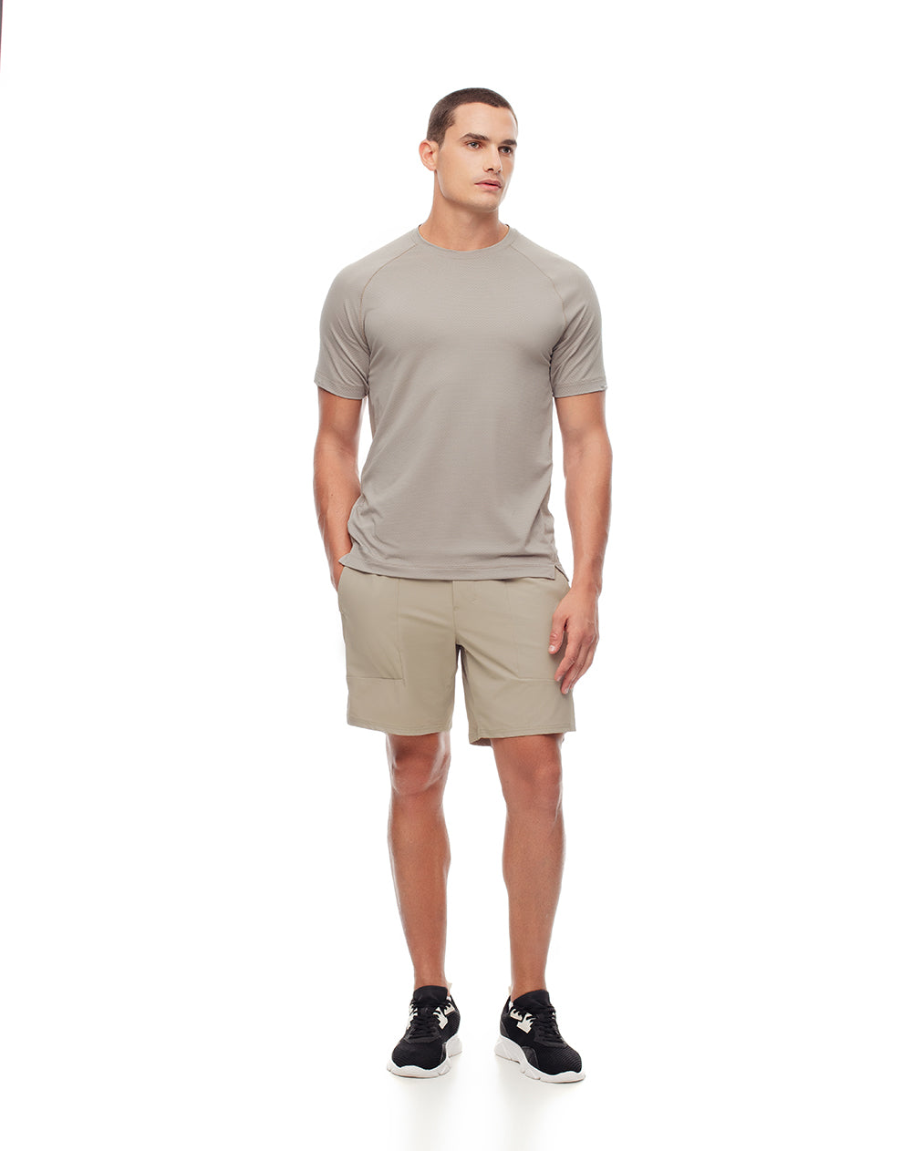Camiseta deportiva hombre control humedad café