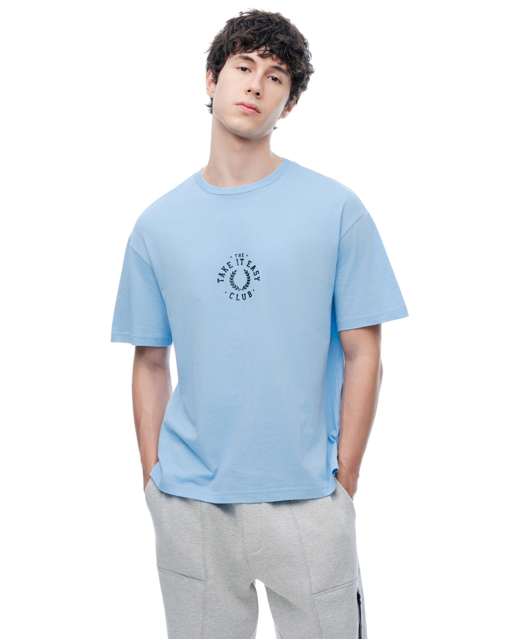 Camiseta regular manga corta azul clara hombre