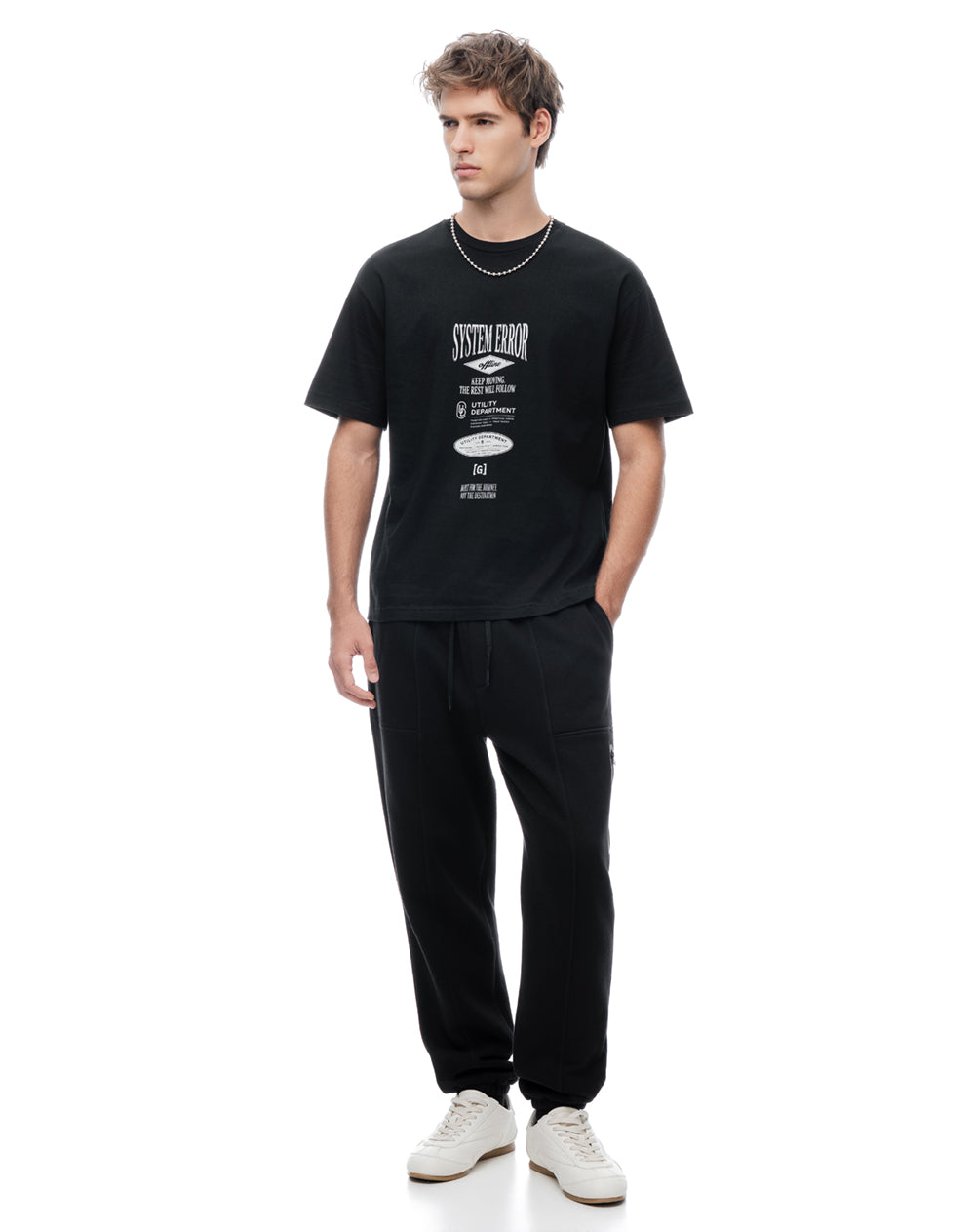 Camiseta regular manga corta negra hombre