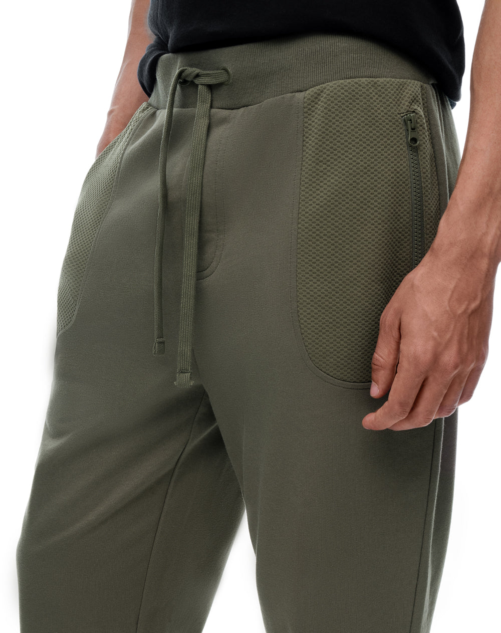 Jogger tiro medio relaxed café hombre