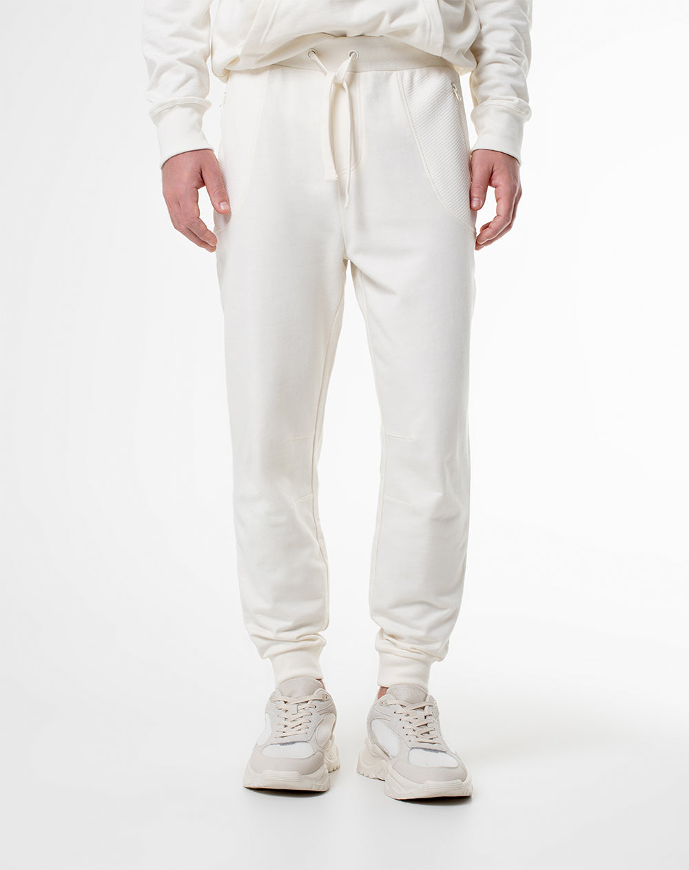 Jogger relaxed fit tiro medio vainilla