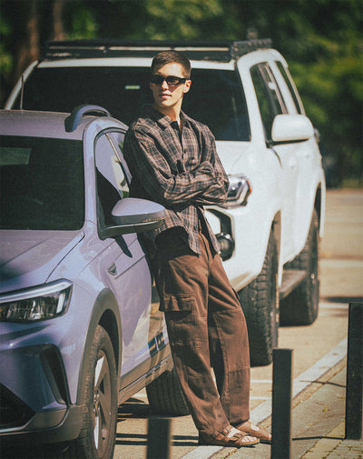 Jean cargo recto chocolate hombre
