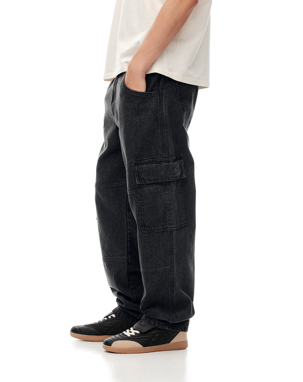 Jean cargo recto negro hombre