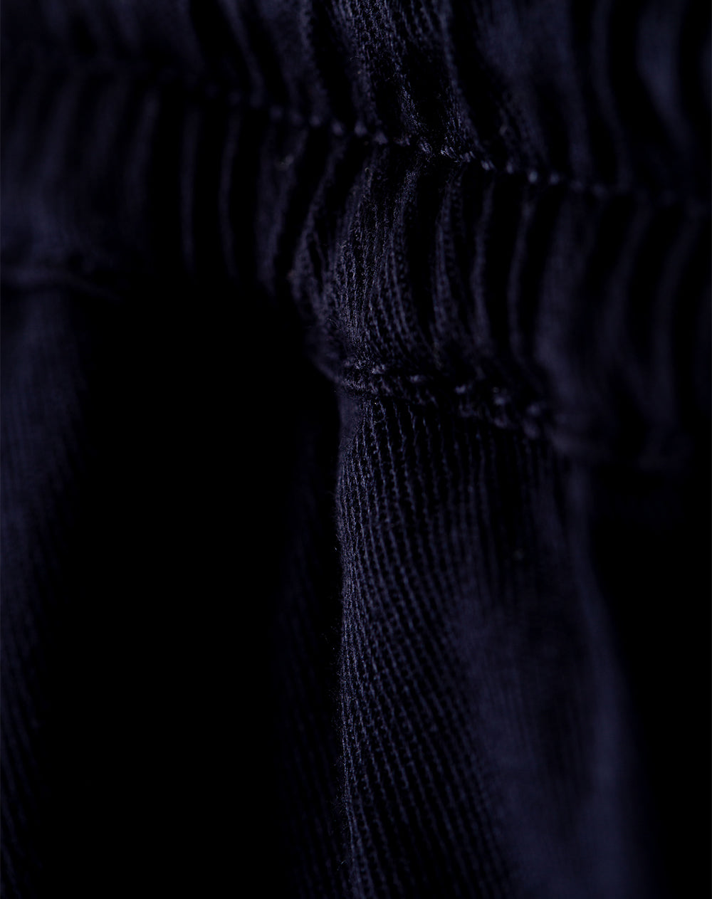 Pantalón regular fit tiro medio en drill azul