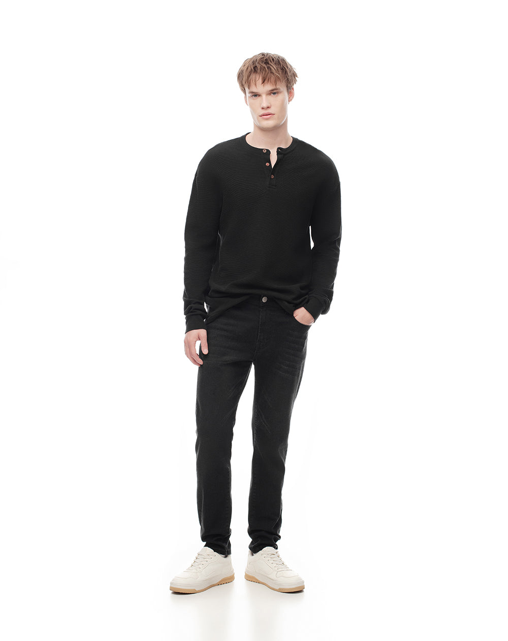Jean skinny 98% algodón negro hombre