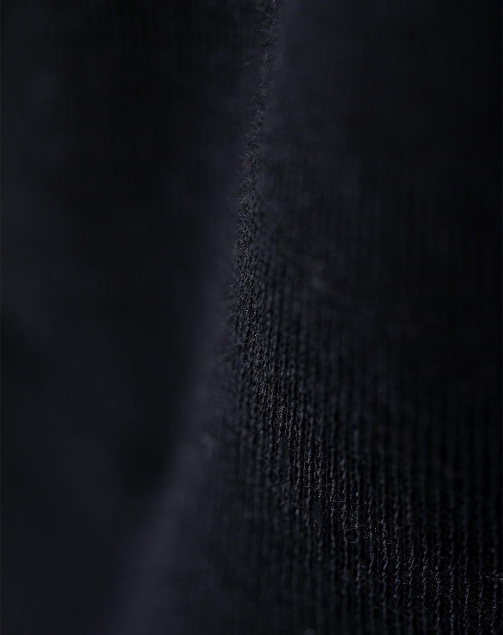 Buzo relaxed fit negro