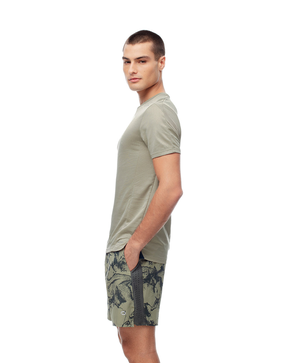 Pantaloneta deportiva suspensorio interno verde hombre