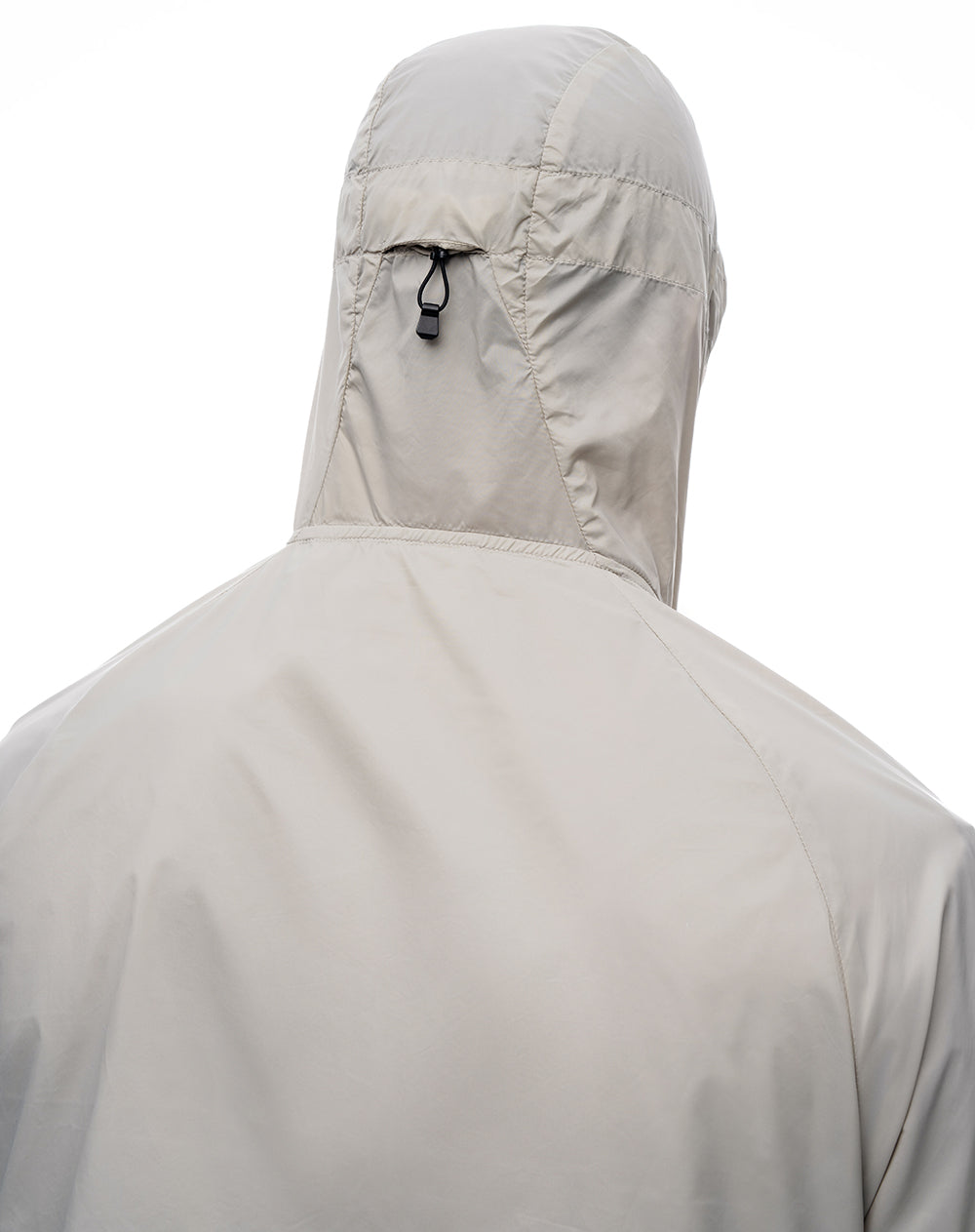 Chaqueta regular rompevientos taupe bloques hombre