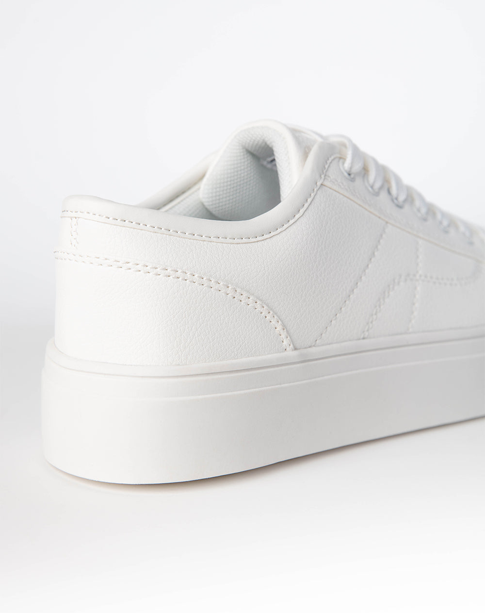 Tenis blancos