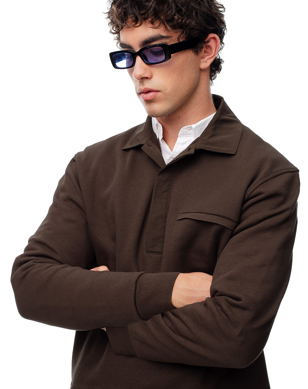 Buzo tipo polo café hombre