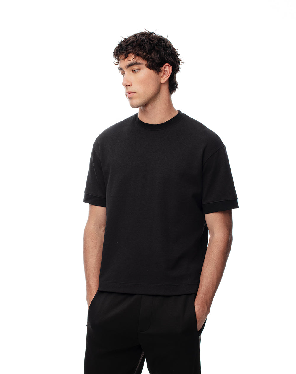 Camiseta oversized fit manga corta negra