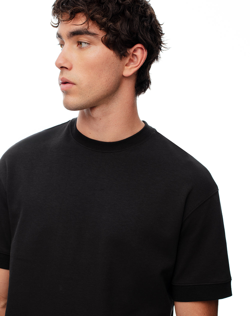 Camiseta oversized fit manga corta negra