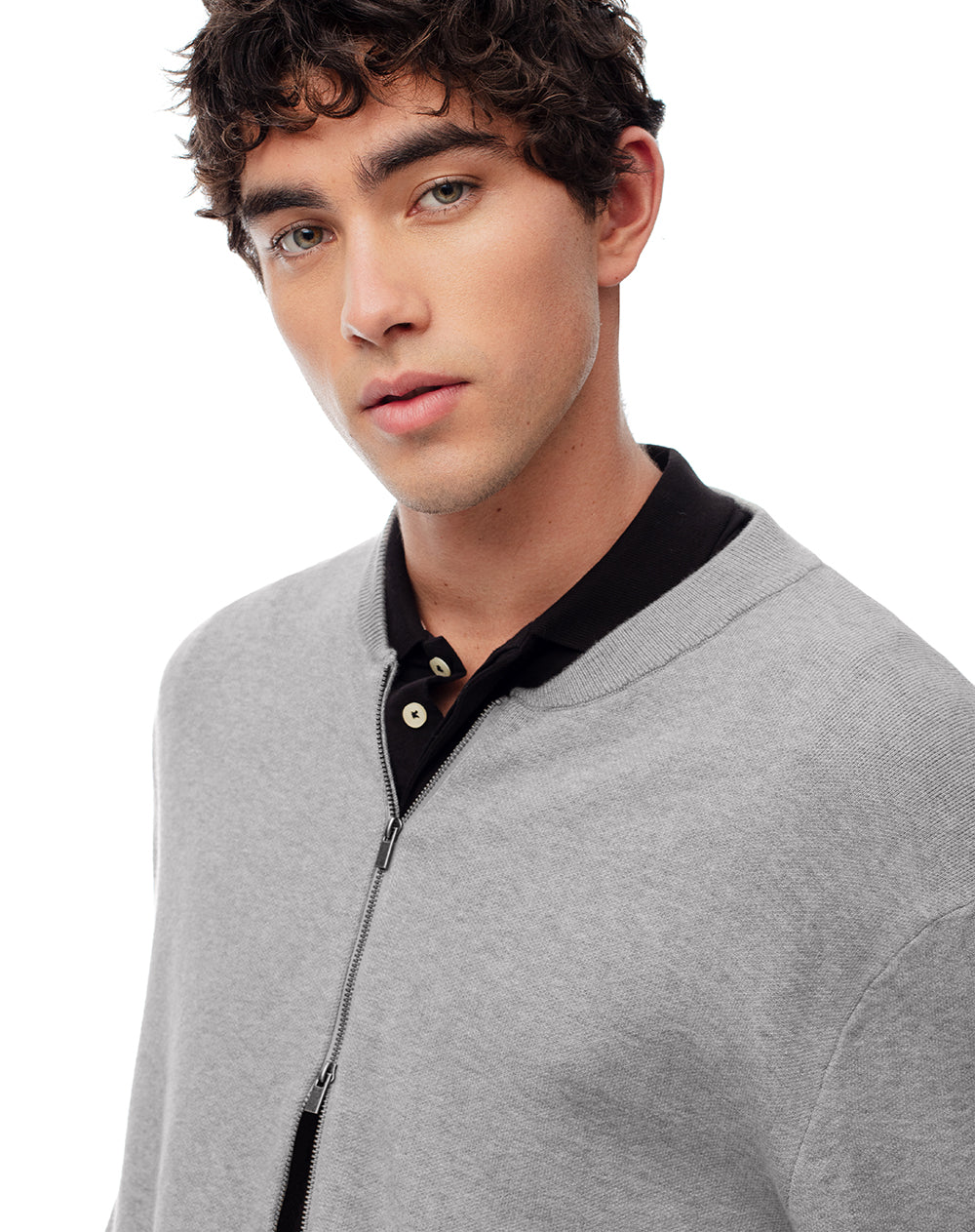 Buzo regular fit gris jaspe