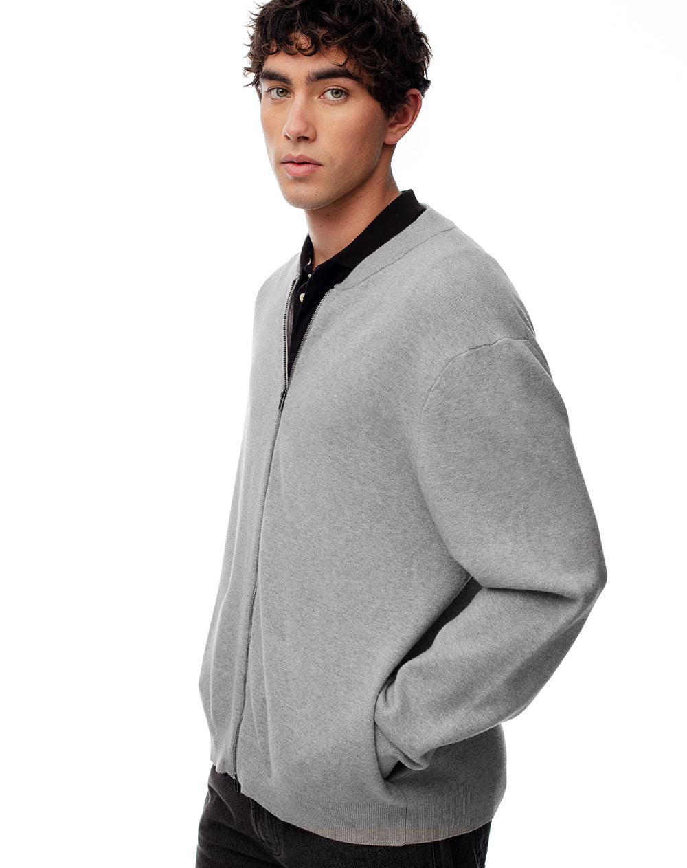 Buzo regular fit gris jaspe