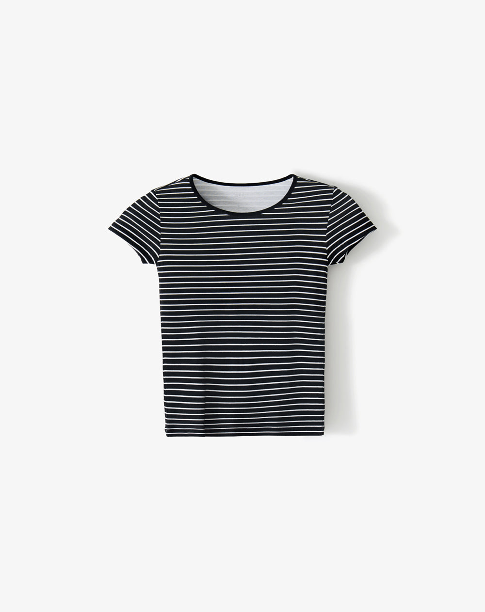 Camiseta slim fit manga corta negra rayas