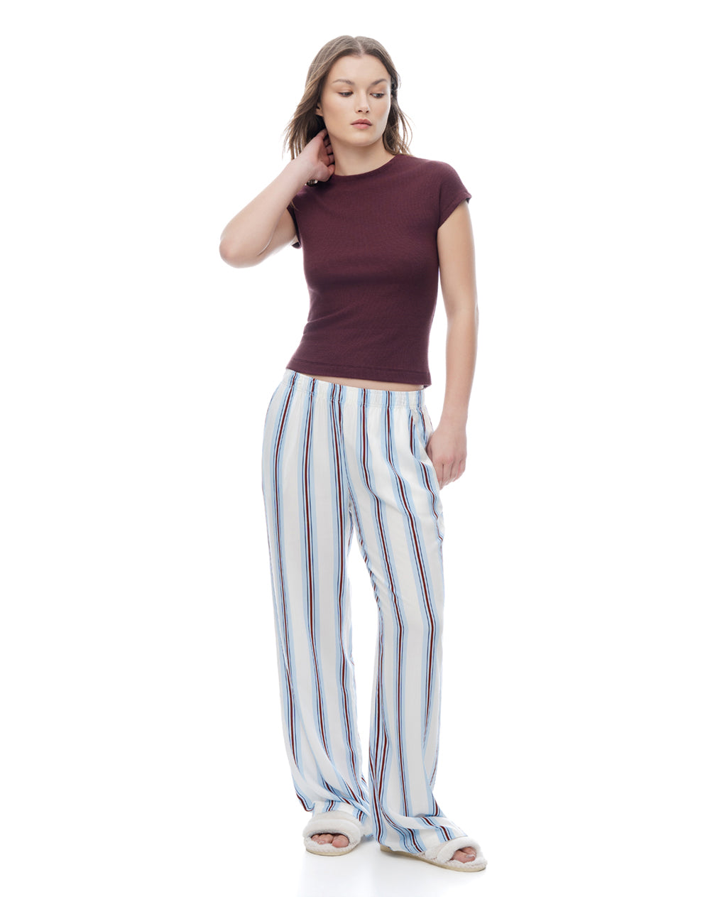 Pantalón relaxed tiro medio azul rayas mujer