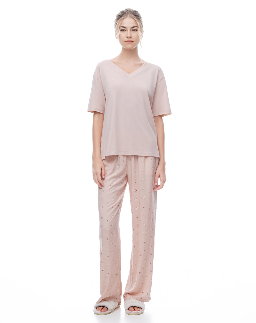 Pantalón relaxed tiro medio rosado estampado mujer