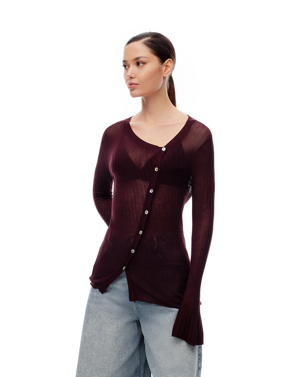 Buzo fitted fit vino tinto