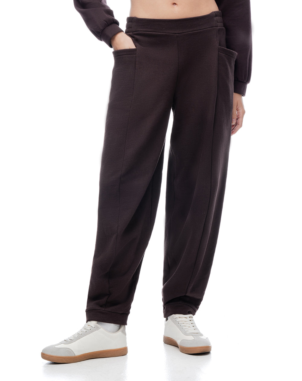 Pantalón relaxed tiro alto vinotinto mujer