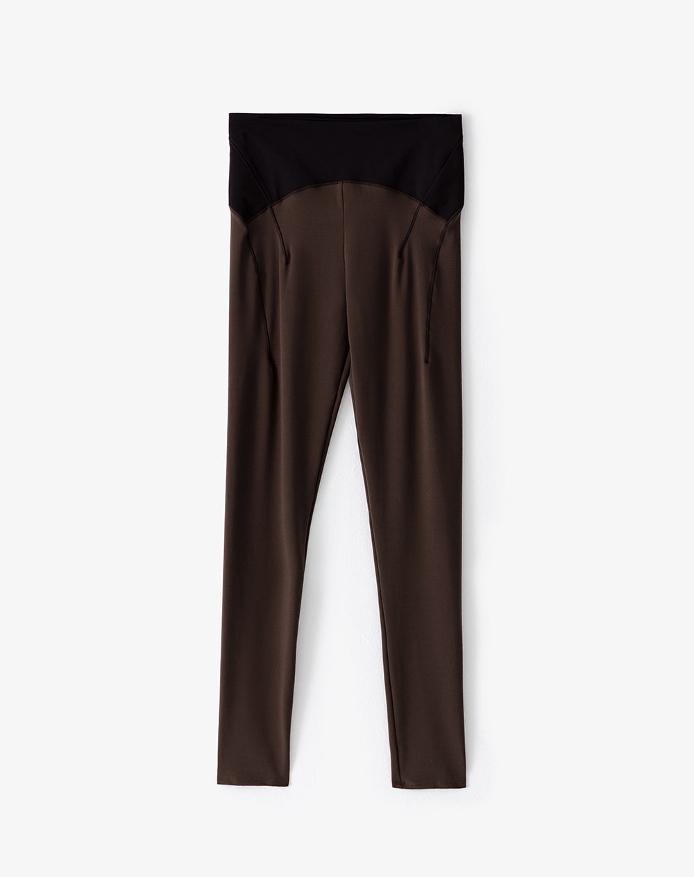 Pantalón fitted fit tiro alto chocolate