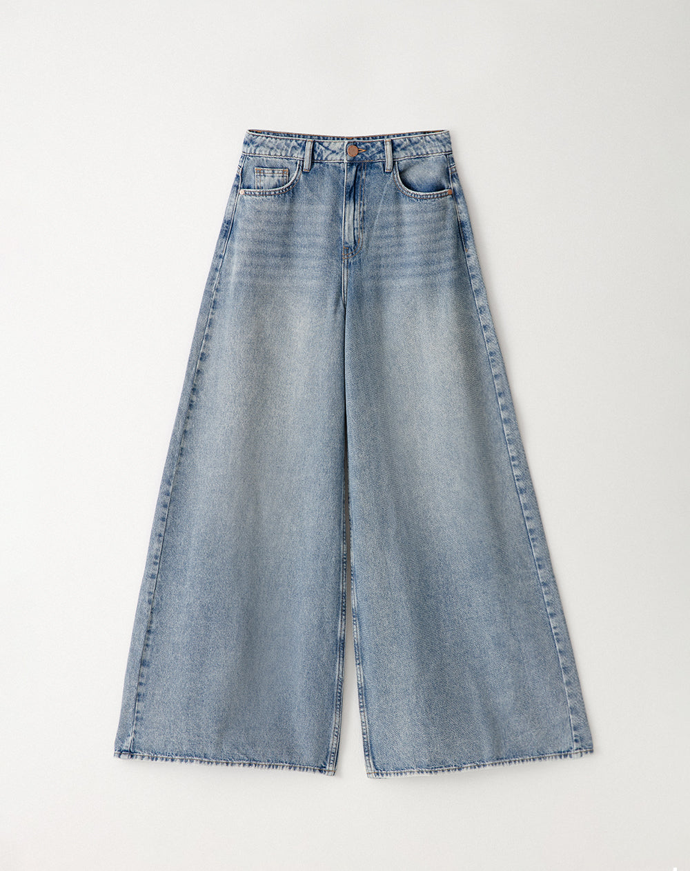 Jean loose fit tiro alto indigo claro
