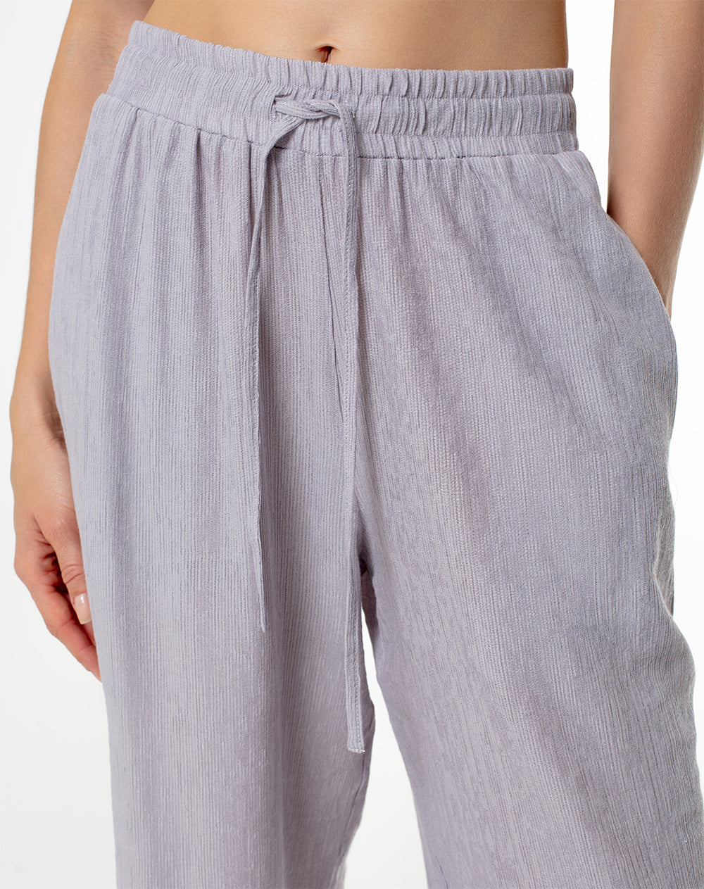 Pantalón relaxed fit tiro alto gris