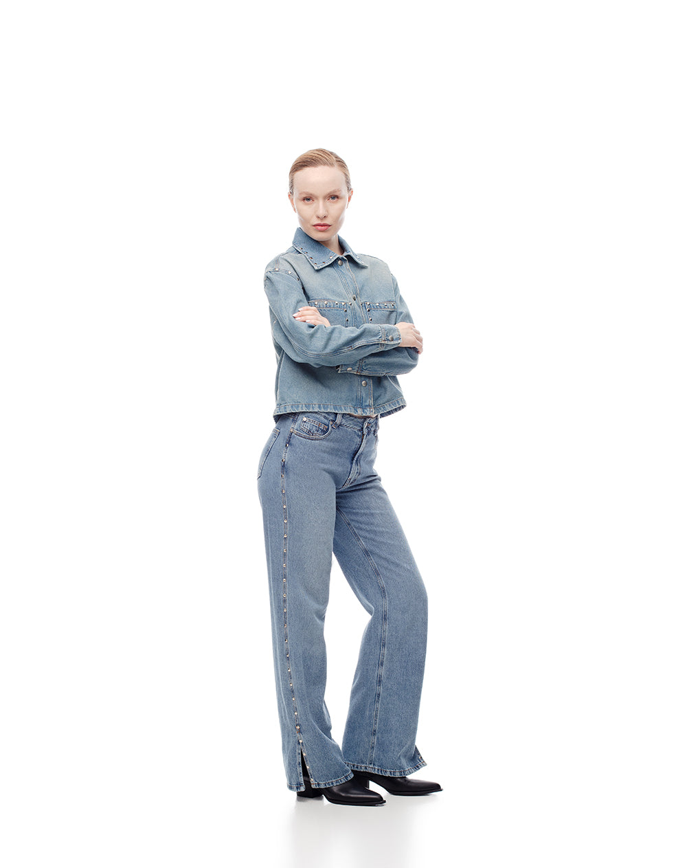 Jean flare fit tiro medio indigo