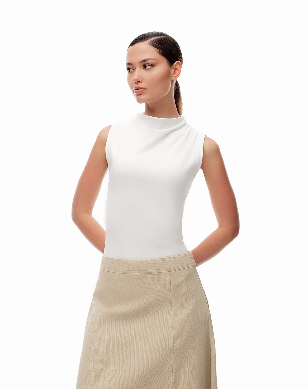 Body cuello tortuga blanco