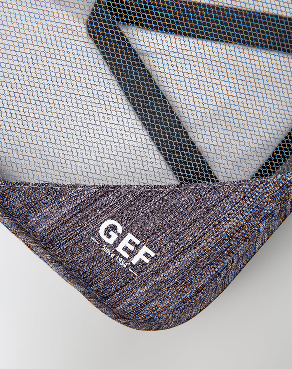 Set de 4 estuches grises