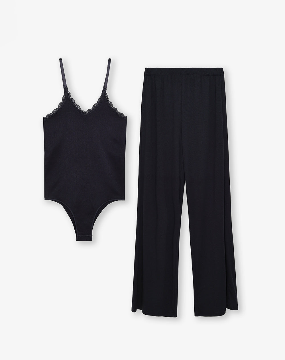 Body seamless + pantalón negro mujer