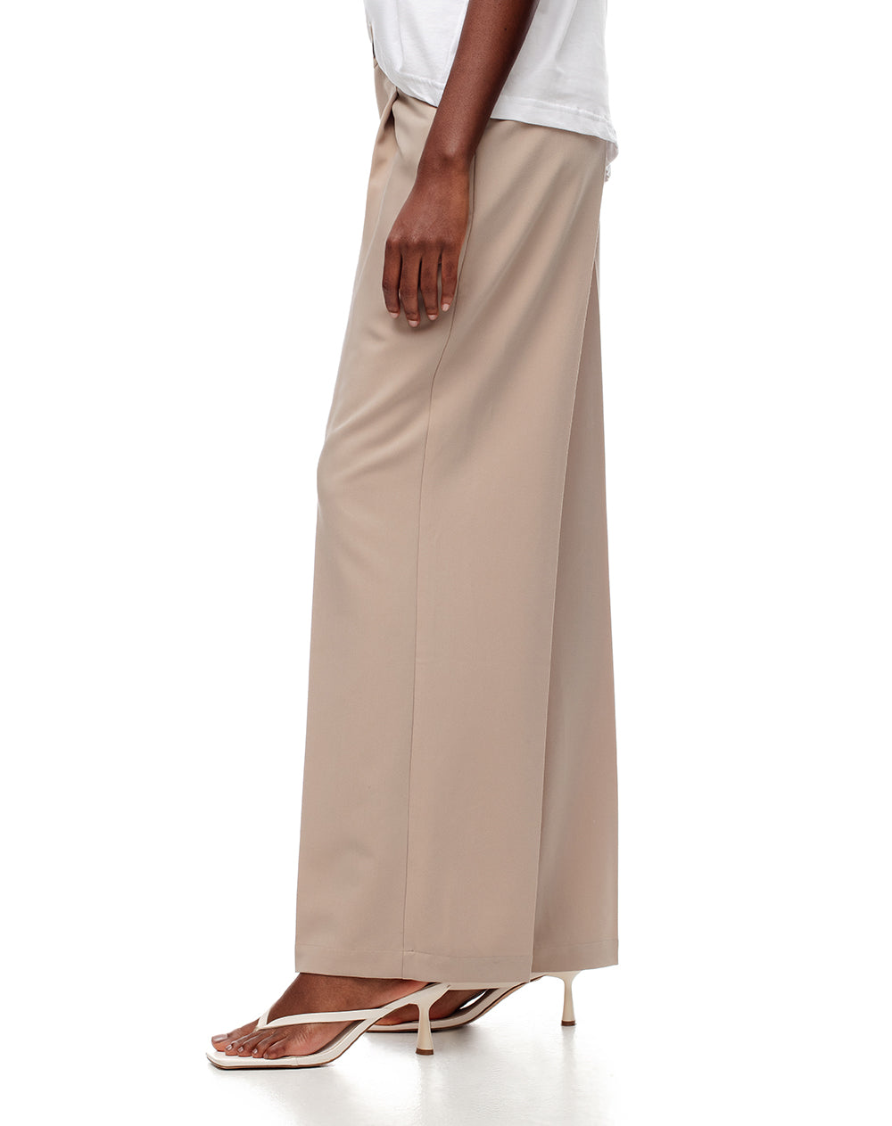 Pantalón Jove regular fit tiro alto khaki