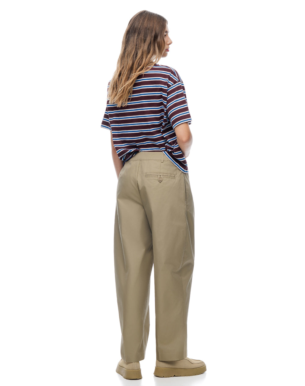 Pantalón tiro medio baggy barrel drill café mujer