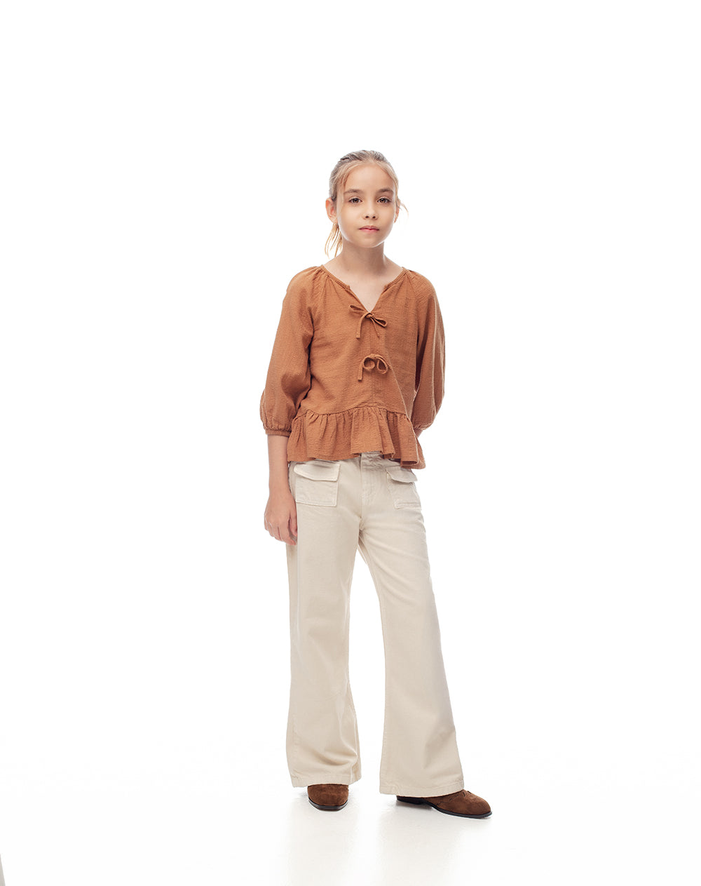 Camisa regular fit manga 3/4 caramelo