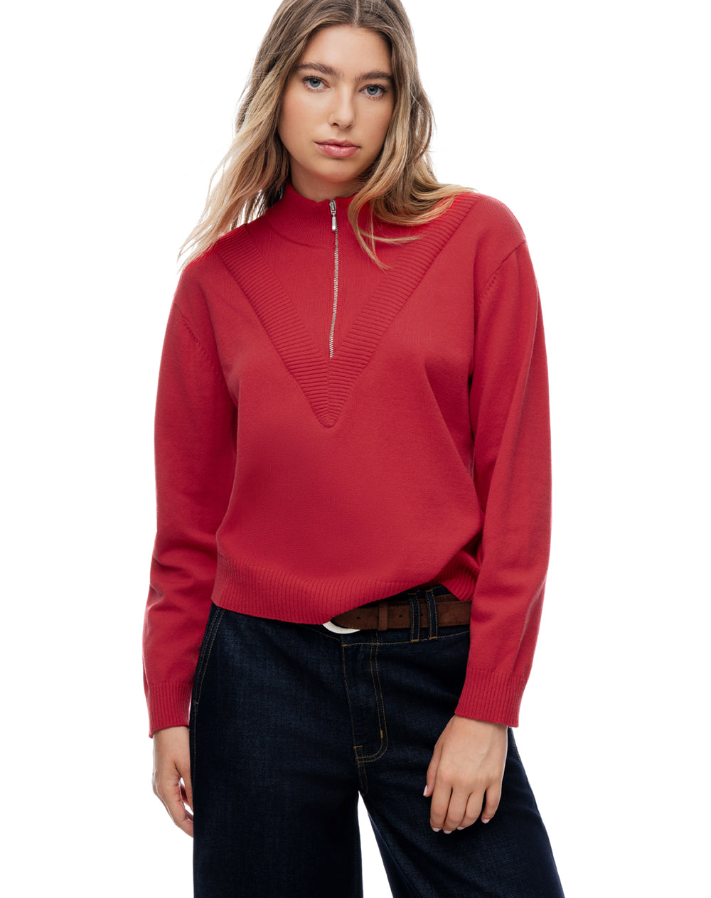 Buzo tejido regular cuello alto cierre rojo mujer