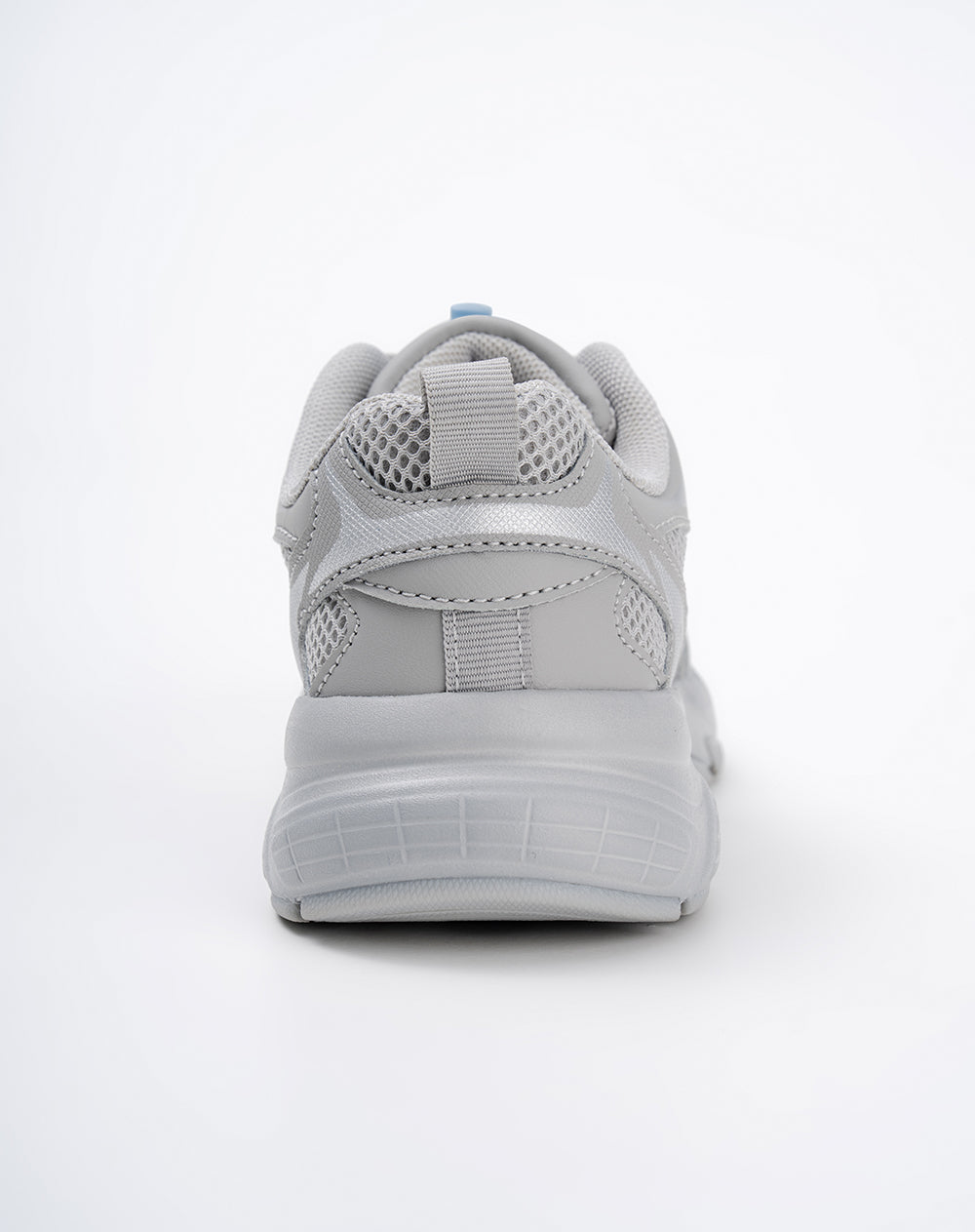 Zapatos tenis gris niño