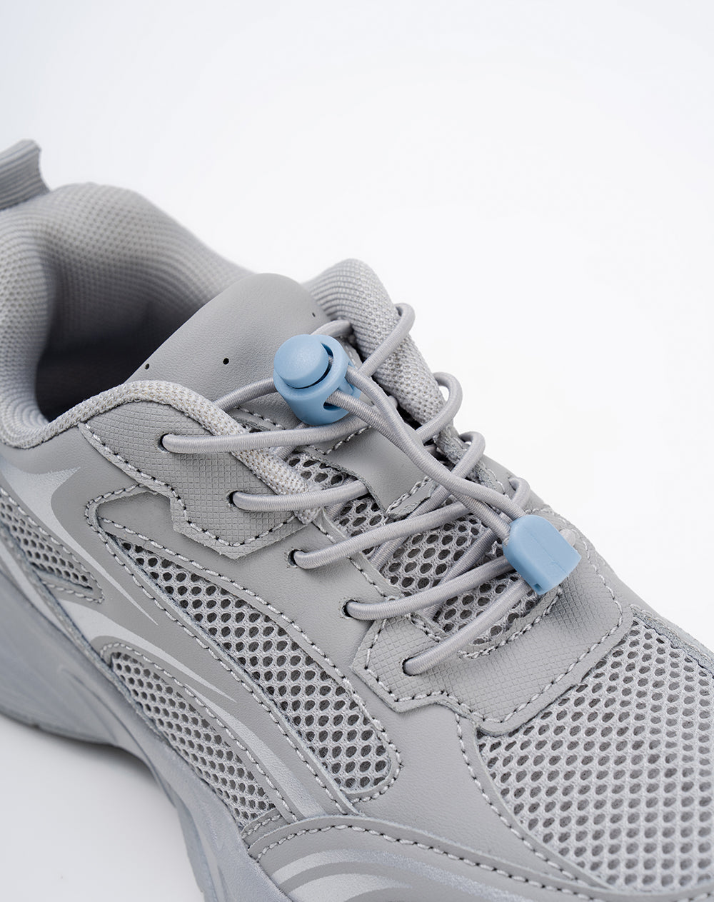 Zapatos tenis gris niño