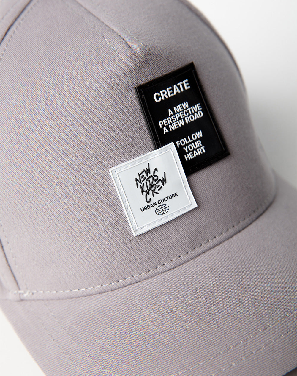 Gorra gris