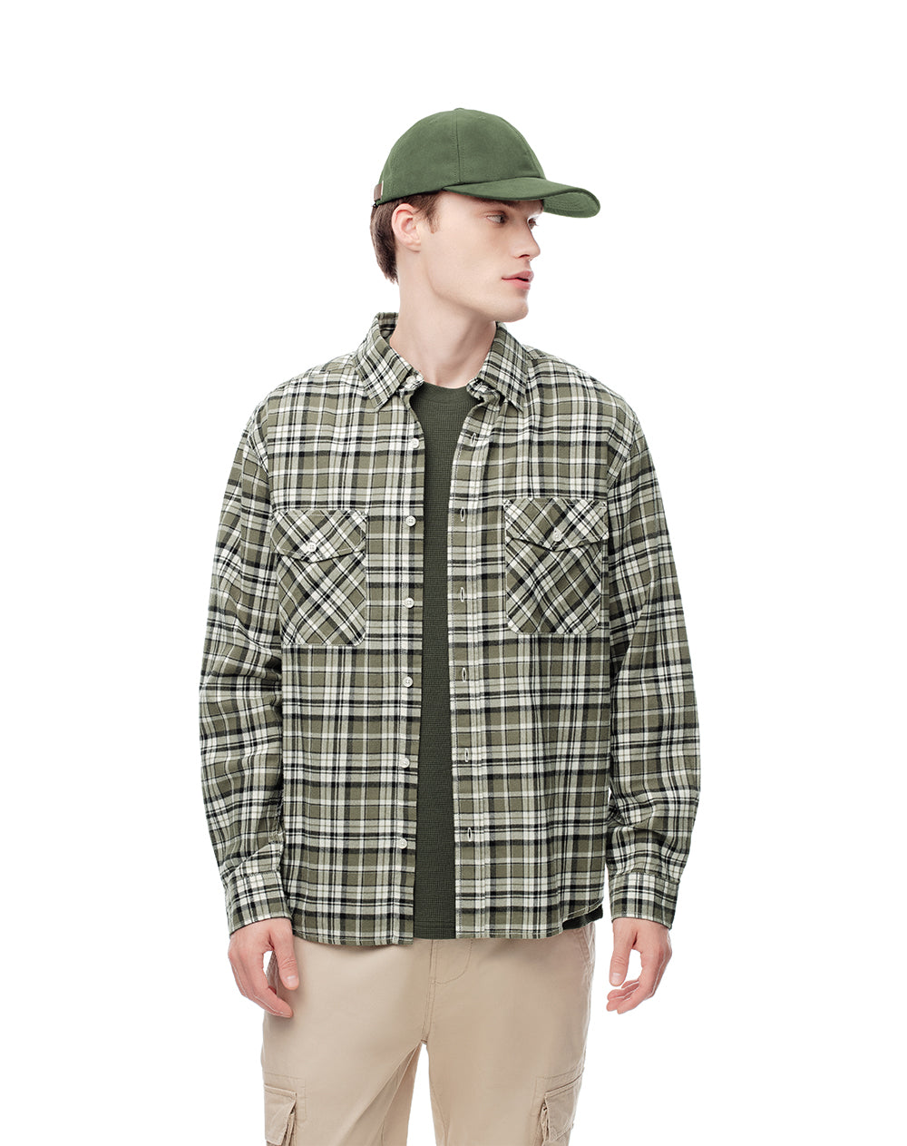 Camisa regular fit manga larga verde con cuadros