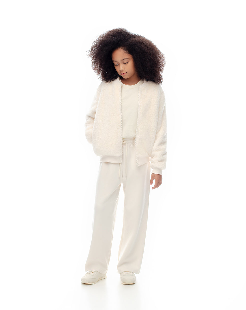 Chaqueta bomber efecto peluche crema niña