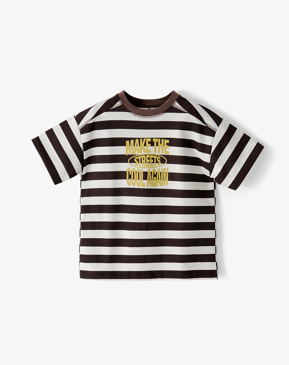 Camiseta regular manga corta café rayas niño
