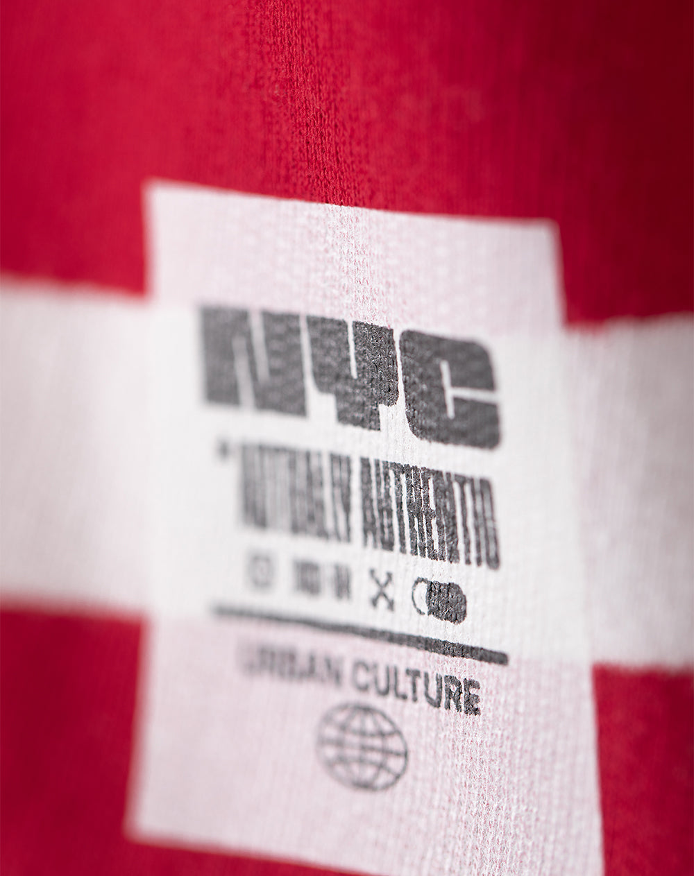 Camiseta regular fit manga corta rojo rayas