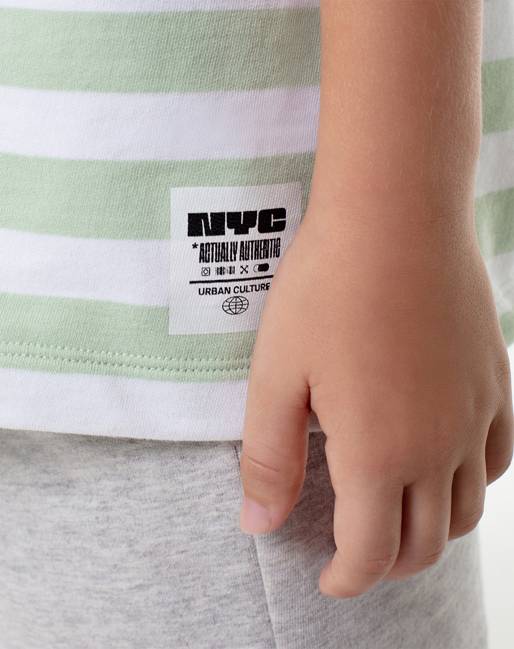 Camiseta regular fit manga corta verde rayas