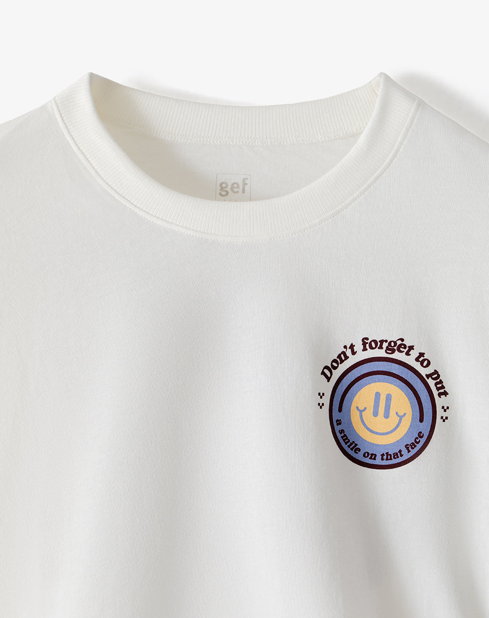 Camiseta crop regular algodón estampada mujer