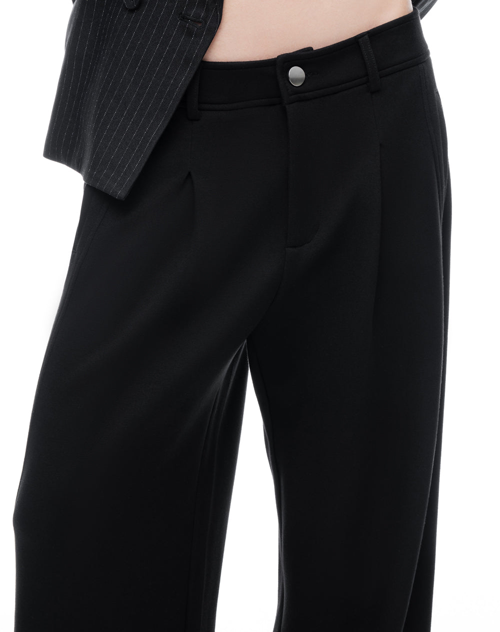 Pantalón loose tiro medio negro mujer