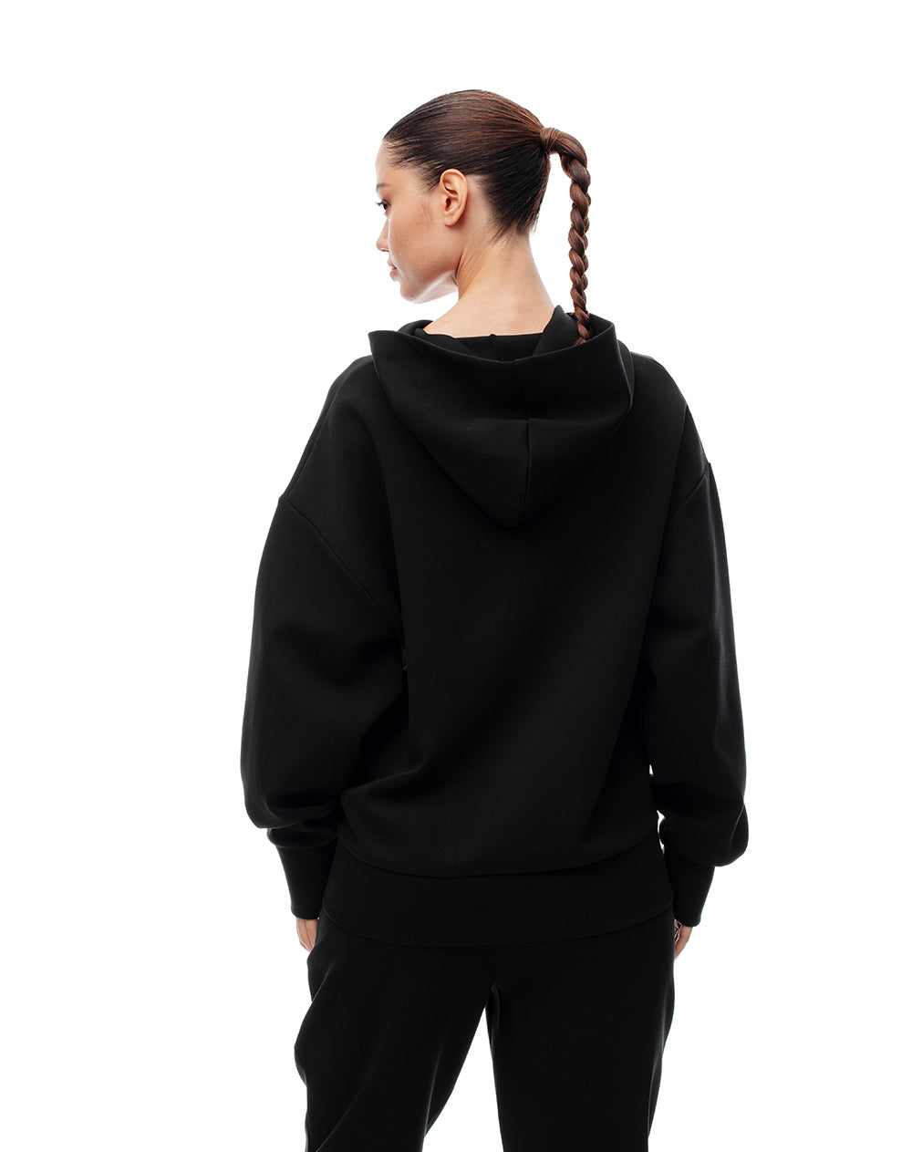 Buzo relaxed fit negro