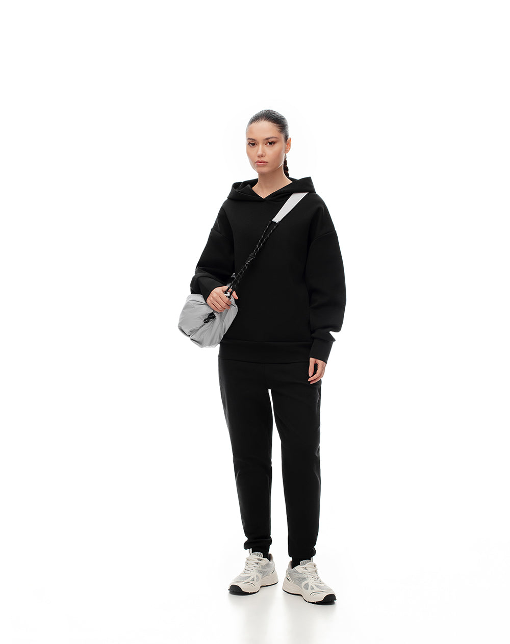 Buzo relaxed fit negro