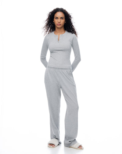 Pantalón regular fit tiro medio gris jaspe
